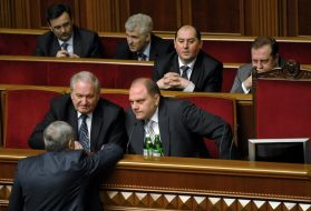 Viktor Tikhonovand Mihail Kulinyak