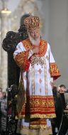Metropolitan Vladimir conducts Easter service