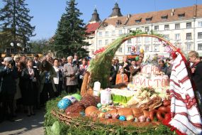 The biggest Easter basket in Ukraine