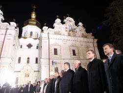 Alexandr Popov, Sergey Lyovochkin, Nikolay Azarov and Viktor Yanukovich