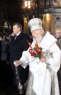 Viktor Yanukovich and Metropolitan Vladimir