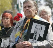 Participants of ceremony