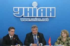 Юрий Лагно, Олег Калашников и Людмила Чижова