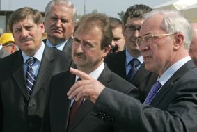 Nikolay Azarov and Aleksandr Popov