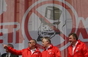 Petr Simonenko and Igor Alekseev