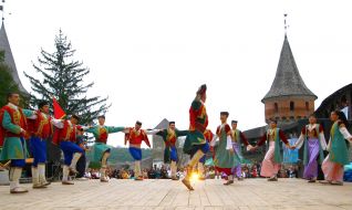 Ансамбль "Даніловград"