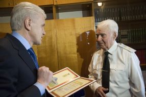 Vladimir Litvin and Ivan Krasilnikov