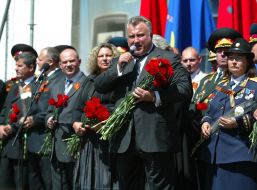 Олег Калашников