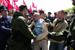 Сотрудники милиции