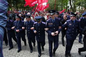 Сотрудники милиции