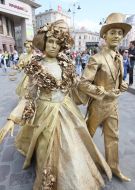 Living statues