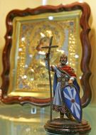 Sculpture of Vladimir Sviatoslavich the Great  and icon 