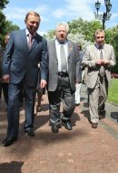 Georgiy Grechko, Mikhail Zgurovskiy and Leonid Kuchma