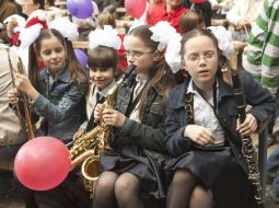 Children's jazz band "Dixieland"