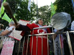 Участница Весеннего марша протеста