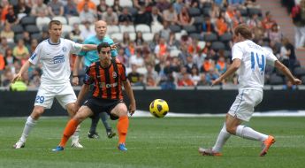 Ruslan Rotan, Genrikh Mkhitaryan and Yevgeniy Cheberyachko