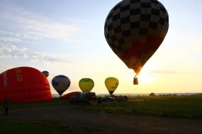 Cup Podolia Ballooning