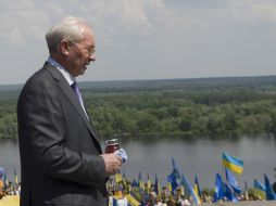 Микола Азаров