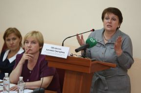 Antonina Obukhovskaya Speaks