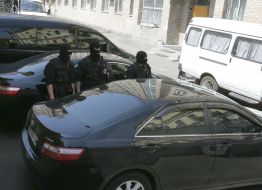 Employees of militia