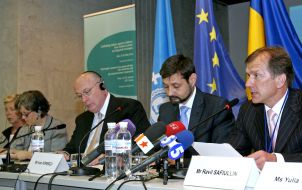 Ivan Popesku, Steven Allen and Ravil Saffiulin