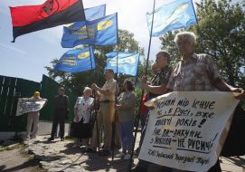 Participants of picketing