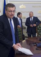 Konstantin Grishchenko and Mevlut Chavushoglu