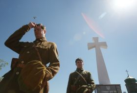 Памятник "Старшинам Армии УНР"