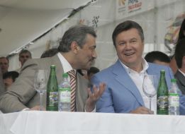 Viktor Yanukovich and Vasiliy Dzharty