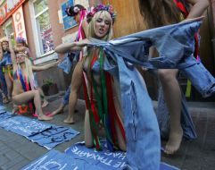 The activists of the women right movement FEMEN