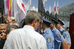 The supporters of Timoshenko break through to the court