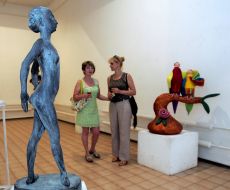 Скульптура Владимира Кочмара "Танцовщица"