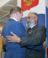 Leonid Kuchma and Artur Chilingarov