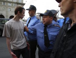 Сотрудники милиции