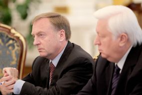 Aleksandr Lavrinovich and Viktor Pshonka