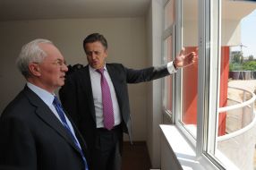 Николай Азаров и Игорь Лисов