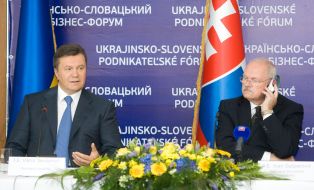 Viktor Yanukovich and Ivan Gashparovich