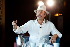 Carlos Santana