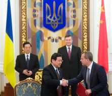 Signing of bilateral documents