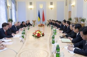 Meeting of Vladimir Litvin and Hu Jintao