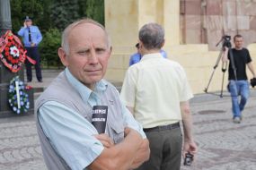 Participant of ceremony