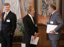 Рінат Ахметов, Едмонд Трамп і Віктор Пінчук