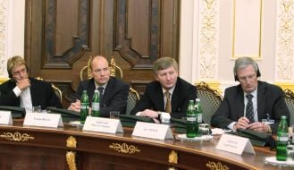 Рінат Ахметов