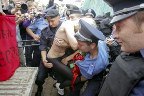 Активістка FEMEN