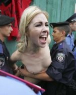 Активістка FEMEN