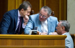 Nikolay Tomenko, Vladimir Yavorivskiy and Aleksandr Yefremov