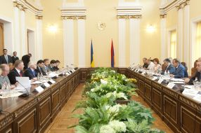 Vladimir Litvin and Ovik Abramyan