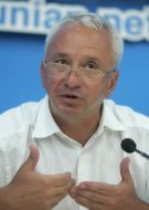 Алексей Кучеренко