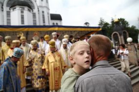 Priests and pilgrims