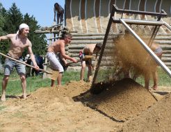 Participants of reconstruction